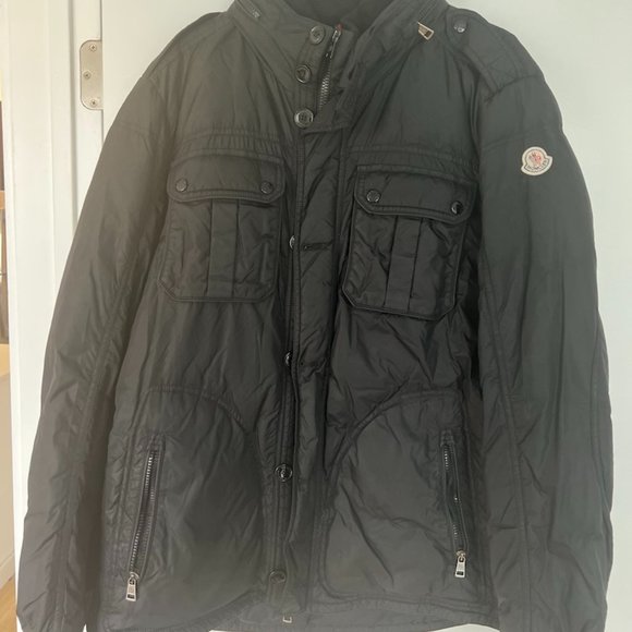 Moncler Double-Pocket Vintage Puffer Jacket